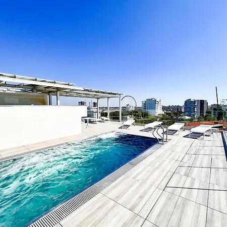 Appartamento Vega Palace - Piscina Vista Mare In Attico, A Pochi Passi Dal Mare Lido di Jesolo