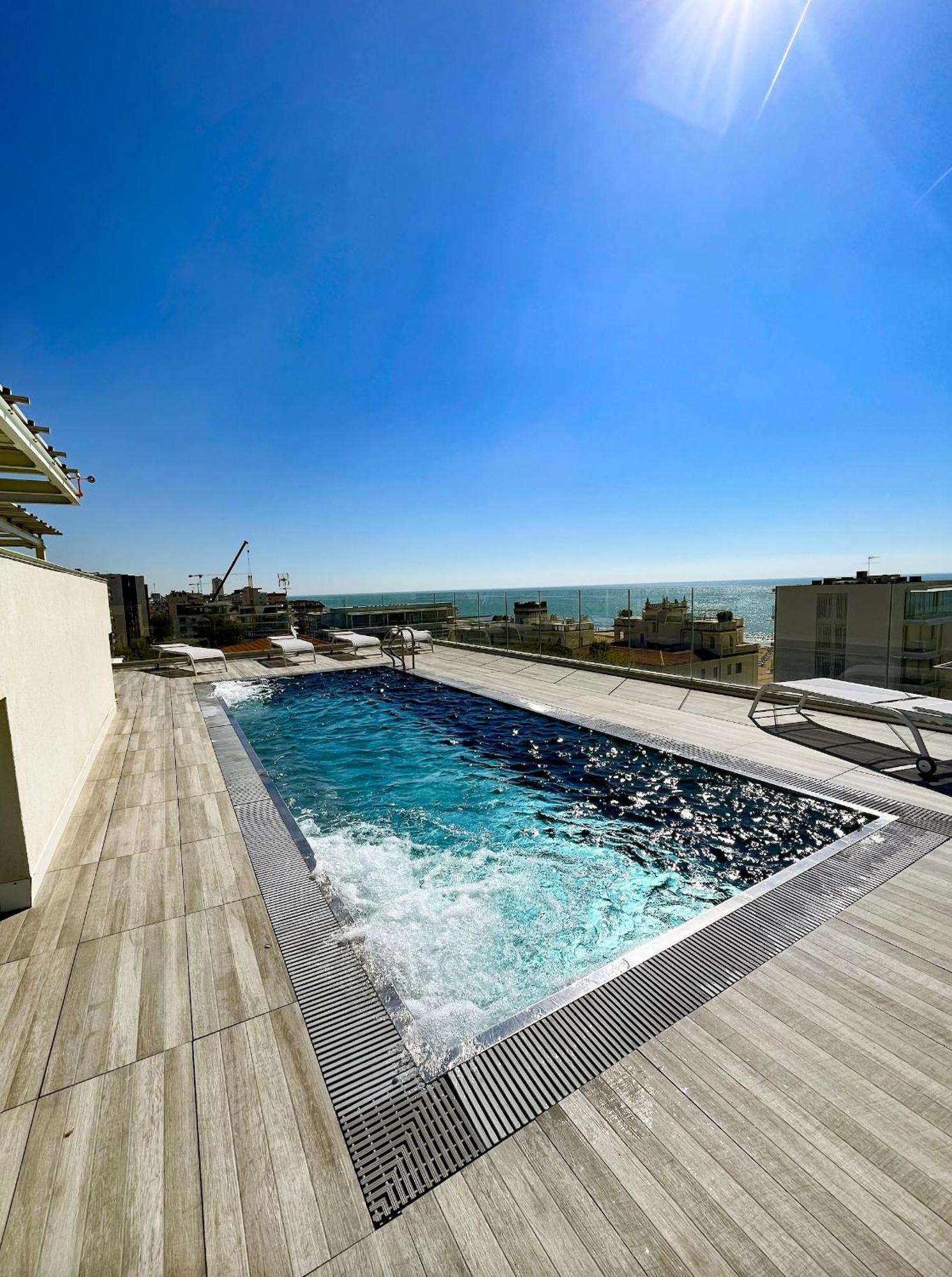 Vega Palace - Piscina Vista Mare In Attico, A Pochi Passi Dal Mare * Lido di Jesolo