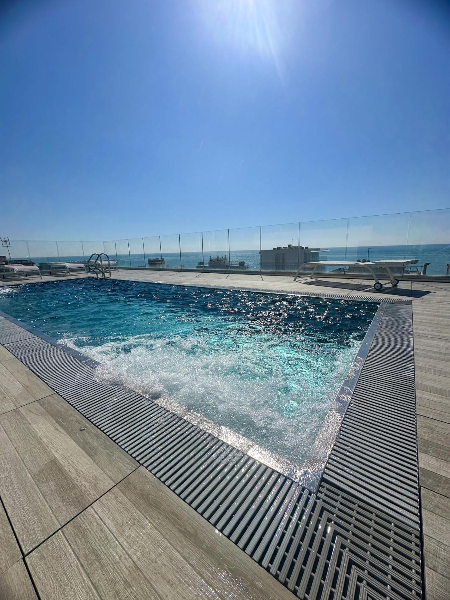 Vega Palace - Piscina Vista Mare In Attico, A Pochi Passi Dal Mare Apartment Lido di Jesolo